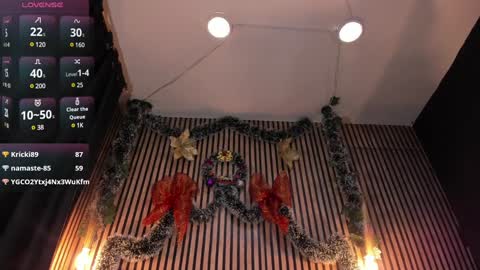 Snapshot of victoria__ponce chatting on December 13, 12:42 am victorira online show from December 13, 12:42 am