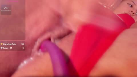 Snapshot of victoria__ponce chatting on March 4, 11:22 pm victorira online show from March 4, 11:22 pm