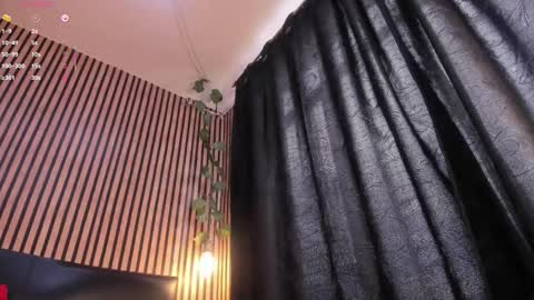 Snapshot of victoria__ponce chatting on September 8, 8:19 pm victorira online show from September 8, 8:19 pm