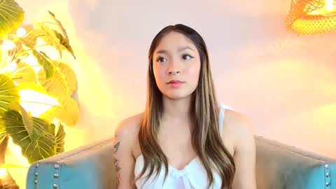 Snapshot of victoria_adams14 chatting on October 9, 4:21 am Victoria for you online show from October 9, 4:21 am