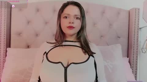 victoria_cherry_ online show from March 2, 11:28 am