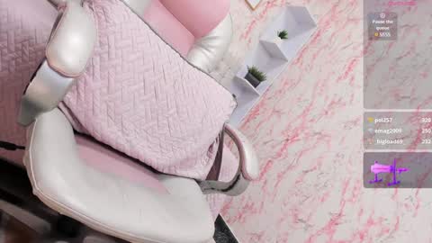 Victoria Houston  online show from January 4, 3:07 am