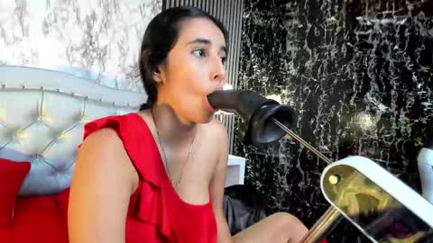 Victoria Houston  online show from October 20, 12:49 pm