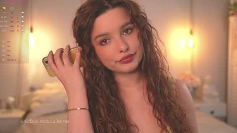 Snapshot of victoria_karma chatting on October 10, 2:49 pm online show from October 10, 2:49 pm