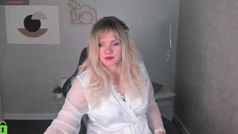 Victoria My schedule for the week 2 GMT 3am-9am TuWeThFrSa online show from March 28, 1:27 am