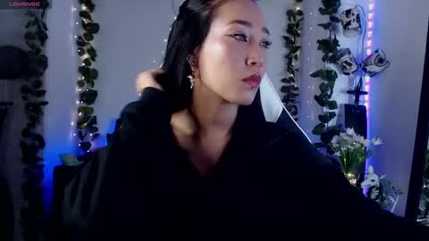 Victoria  online show from October 7, 3:47 am