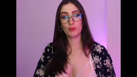 Victoria online show from January 11, 7:59 pm