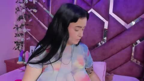 Victoria online show from February 6, 10:57 pm