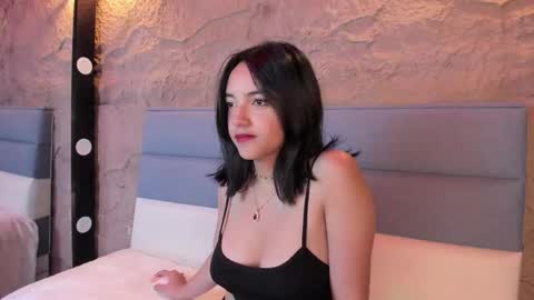 victoriaa2_doll online show from November 12, 12:05 pm