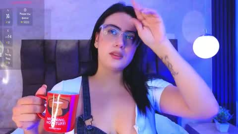 Victoria Andrade online show from March 28, 12:16 pm