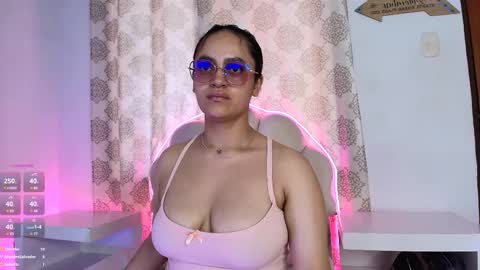 Victoria online show from March 6, 7:10 pm