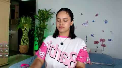 Snapshot of victoriablack_ chatting on February 4, 8:53 am Victoria online show from February 4, 8:53 am