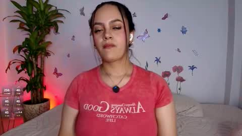 Snapshot of victoriablack_ chatting on February 24, 7:45 pm Victoria online show from February 24, 7:45 pm