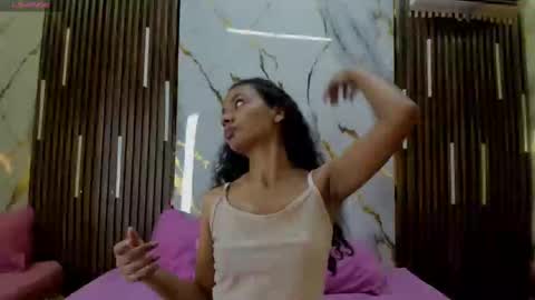 Snapshot of victoriaduarte chatting on September 10, 8:09 pm Victoria online show from September 10, 8:09 pm