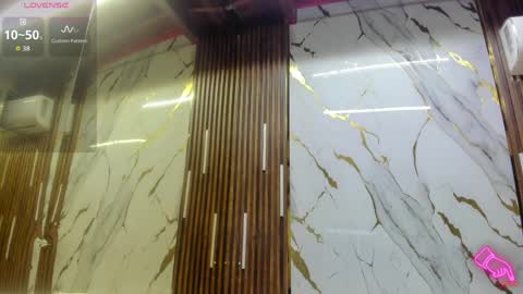 Victoria  online show from April 5, 8:06 pm