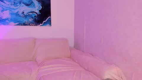 Snapshot of victoriaregia1 chatting on February 7, 11:47 am Maria Victoria online show from February 7, 11:47 am