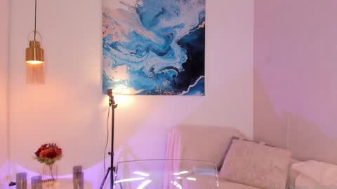 Snapshot of victoriaregia1 chatting on February 18, 11:39 am Maria Victoria online show from February 18, 11:39 am