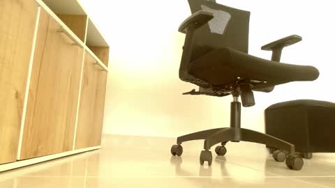 Victoria online show from February 17, 4:57 pm