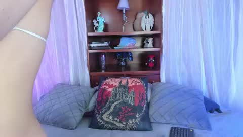 Victoria but you can tell me Vicky Vic or just Tory online show from July 21, 3:03 pm