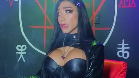 Snapshot of victoriavampire666 chatting on October 24, 5:37 am Victoria Vampire online show from October 24, 5:37 am