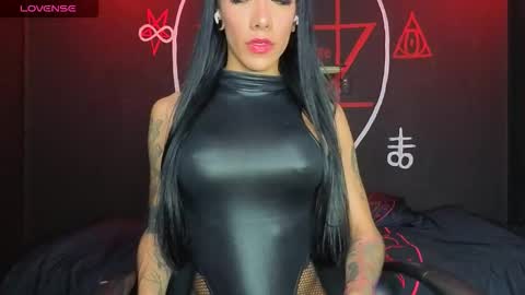 Victoria Vampire online show from February 4, 12:38 am