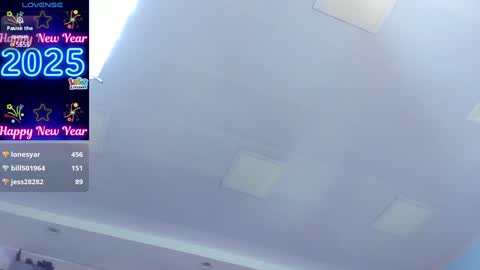 Snapshot of victoriawills_ chatting on January 10, 11:50 pm ADRIANA online show from January 10, 11:50 pm