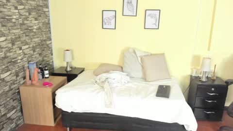 Victoriazans online show from April 10, 12:21 pm