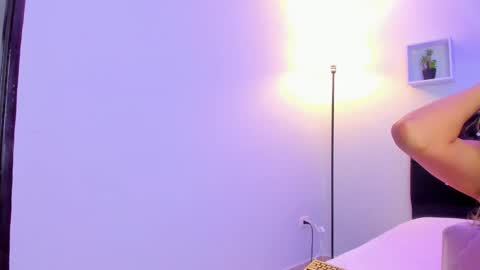 victoriia_rose_ online show from April 15, 3:19 pm