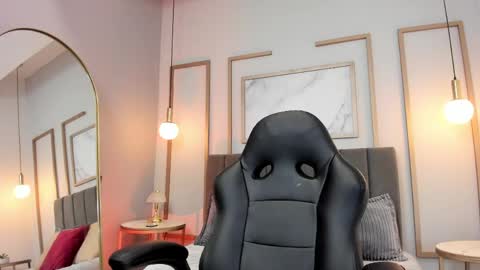 Victoria Vixen online show from May 20, 9:32 pm