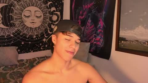 Snapshot of victorino_jhonson chatting on December 11, 6:09 pm Victorino Jhonson online show from December 11, 6:09 pm