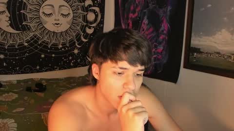 Snapshot of victorino_jhonson chatting on January 16, 5:44 pm Victorino Jhonson online show from January 16, 5:44 pm