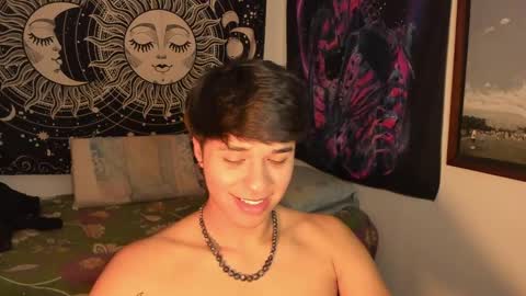 Snapshot of victorino_jhonson chatting on February 2, 6:10 pm Victorino Jhonson online show from February 2, 6:10 pm