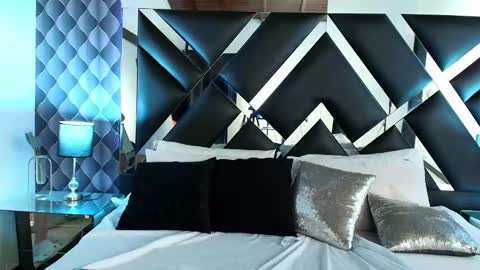 victtoria lee online show from February 19, 11:04 pm