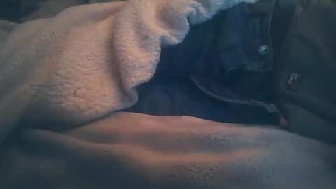 vicvictoree online show from January 17, 7:17 pm