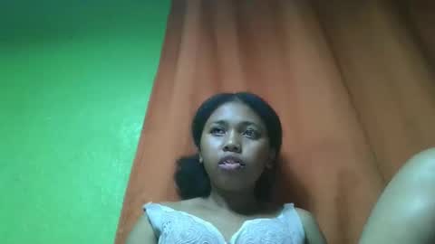 vierge28430 online show from April 20, 6:31 pm