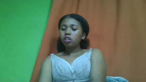 vierge28430 online show from April 25, 2:47 am