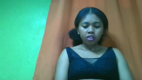 vierge28430 online show from May 5, 10:12 am