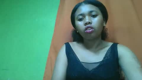 vierge28430 online show from May 16, 2:41 am