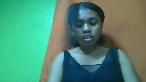 vierge28430 online show from May 26, 6:42 am