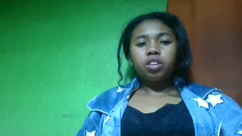 vierge28430 online show from June 29, 3:46 am