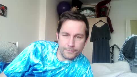 Snapshot of vigond2 chatting on December 29, 9:50 am vigond2 online show from December 29, 9:50 am