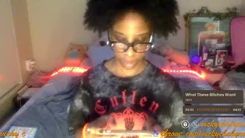 Snapshot of viiickyyy chatting on October 2, 11:12 pm Vicky C Vicky V - Vicky C Baby Baby Vee - Schoolgurl V - V the Qween of Edging - Miss Vicky if U Nasty online show from October 2, 11:12 pm