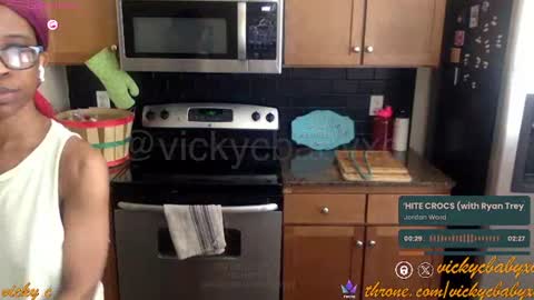 Snapshot of viiickyyy chatting on October 18, 4:52 pm Vicky C Vicky V - Vicky C Baby Baby Vee - Schoolgurl V - V the Qween of Edging - Miss Vicky if U Nasty online show from October 18, 4:52 pm