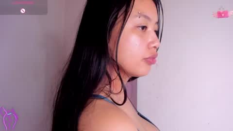 Snapshot of viioleett_cum chatting on July 23, 1:53 pm viioleett_cum online show from July 23, 1:53 pm