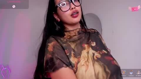 Snapshot of viioleett_cum chatting on July 28, 6:20 pm viioleett_cum online show from July 28, 6:20 pm