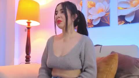 Snapshot of viiolet_collins chatting on July 9, 11:09 pm VIOLET online show from July 9, 11:09 pm