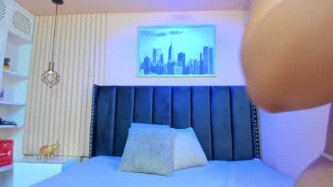 Viiolett online show from January 19, 7:58 pm