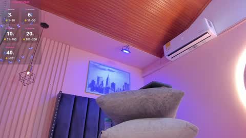 Viiolett online show from January 23, 10:33 pm