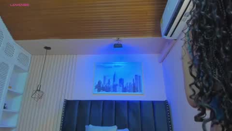 Viiolett online show from February 25, 7:58 pm