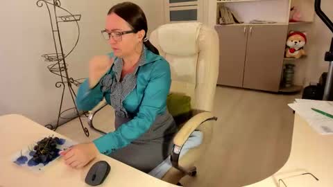 Ukrainian-woman online show from November 19, 11:21 am